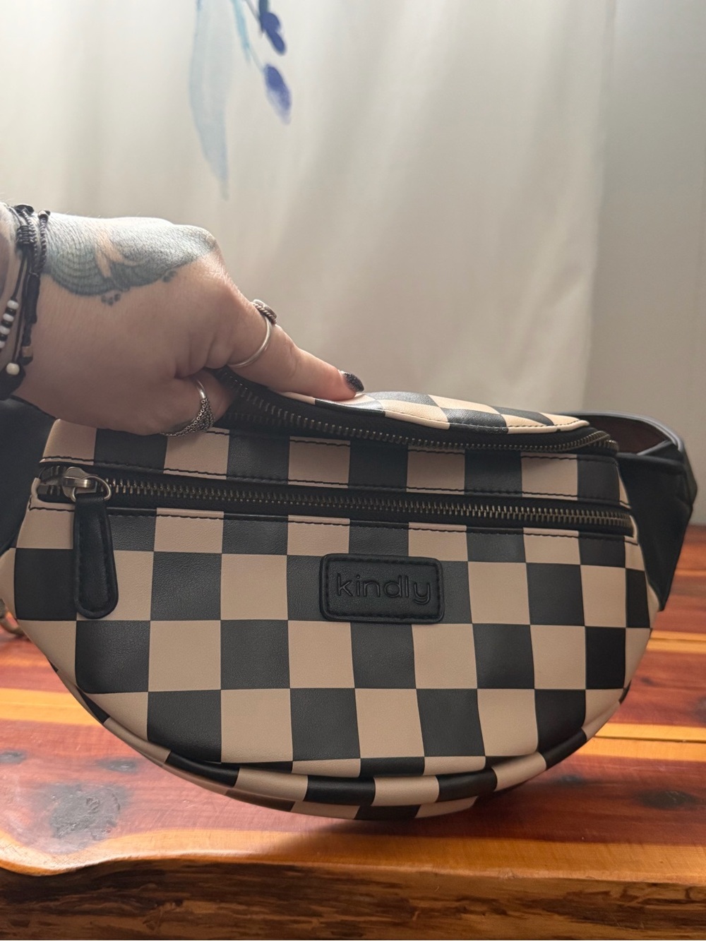 Kindly camera bag Checkered Black and Cream Waist Bag